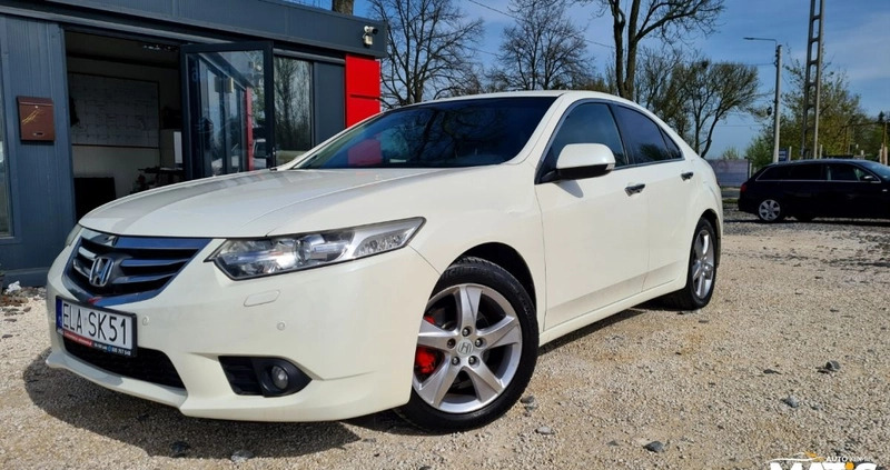 Honda Accord cena 43900 przebieg: 204000, rok produkcji 2011 z Rudnik nad Sanem małe 781